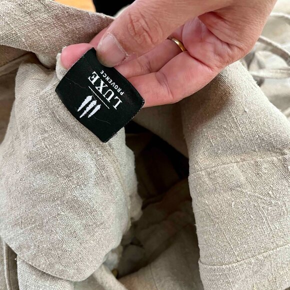 Luxe Provence Marianne Linen Dress - Picture 10 of 11